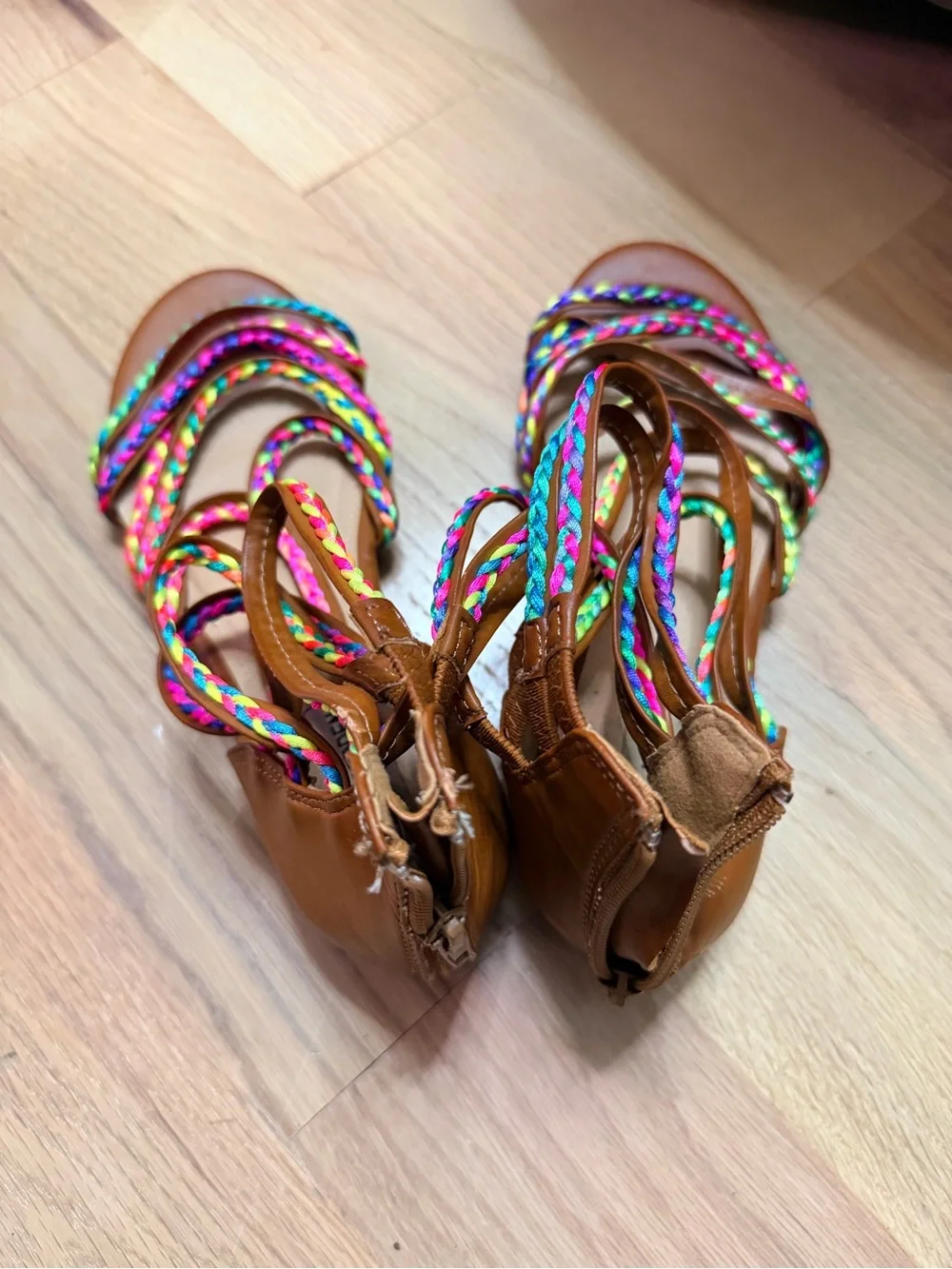 Steve Madden tracey Girls Wedge Sandals Brown Rainbow Youth 5 Fits Womens 6.5-7